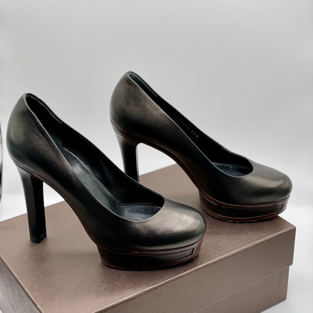 Authentic Gucci black/brown pumps size 36.5